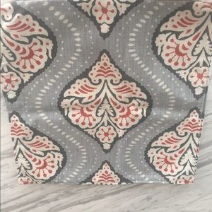 Set of 2 Vanguard Furniture Co Pillow Cases